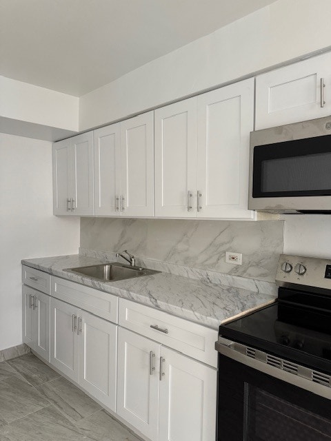 Building Photo - 6919 N Sheridan Rd