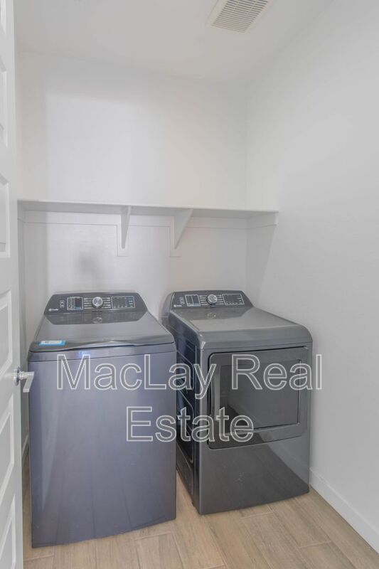 Building Photo - 36610 W Mediterranean Way