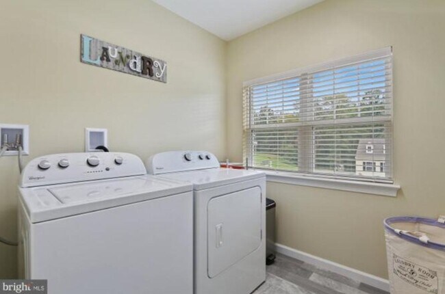 Building Photo - 118 Stone Arch Dr