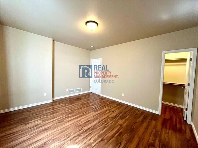 Building Photo - 2633 Cinnabar Rd