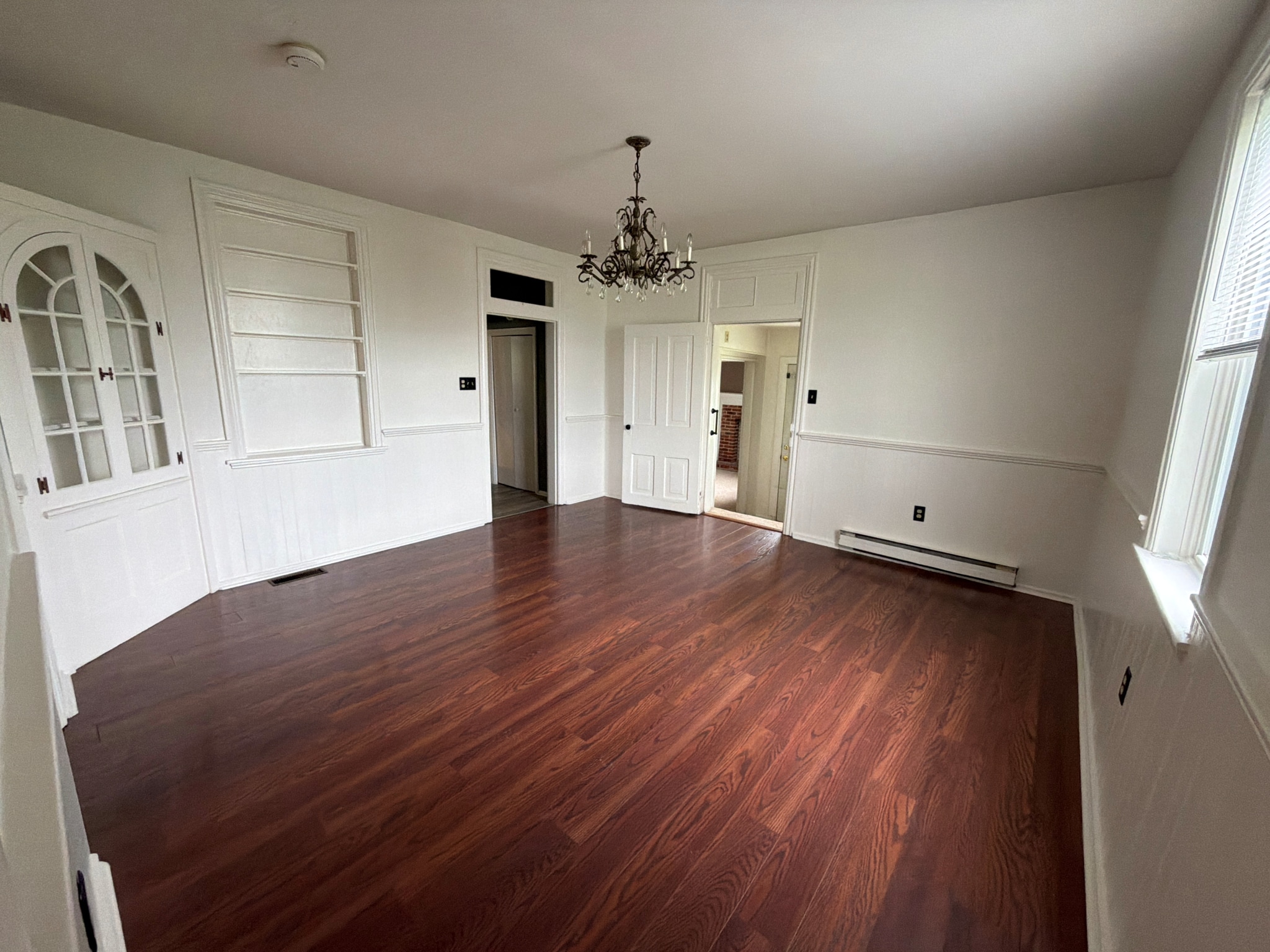Dining Room (14'5" x 14') - 1334 S York St