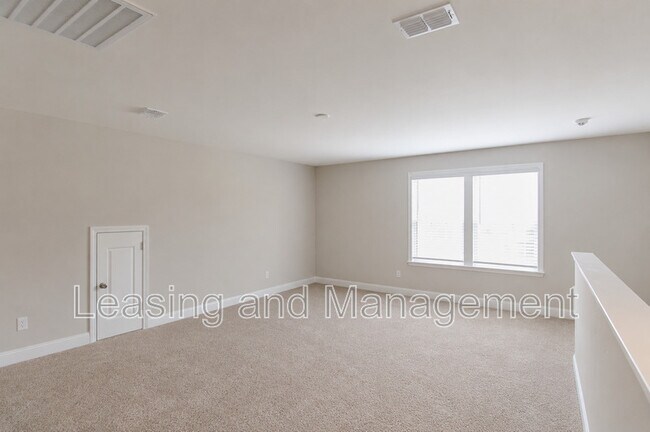 Building Photo - 2066 Cousteau Ct