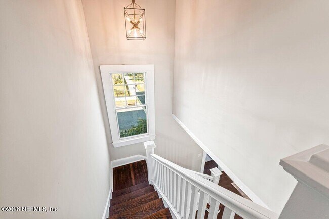 Building Photo - 2843 Oak St