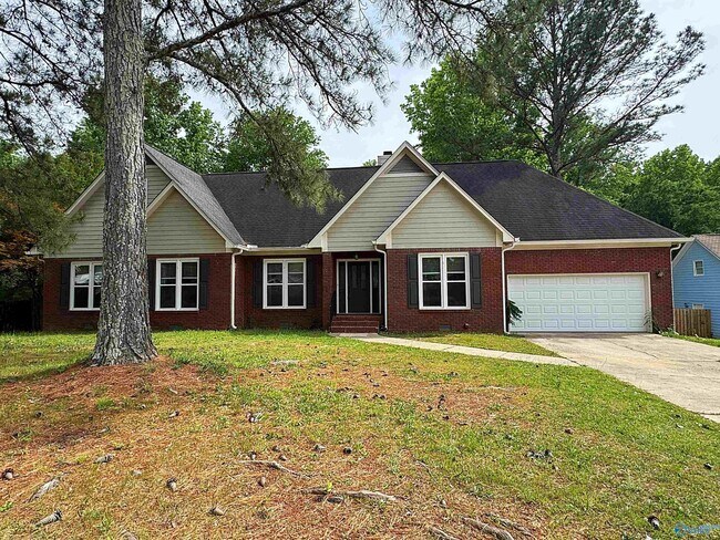 Building Photo - 192 Rosecliff Dr