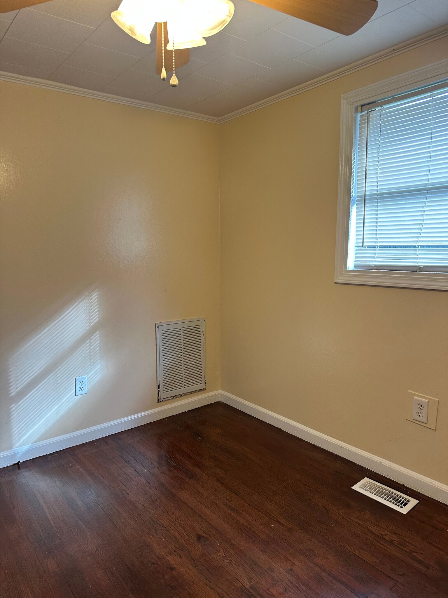 Building Photo - 615A Cassville Rd SE