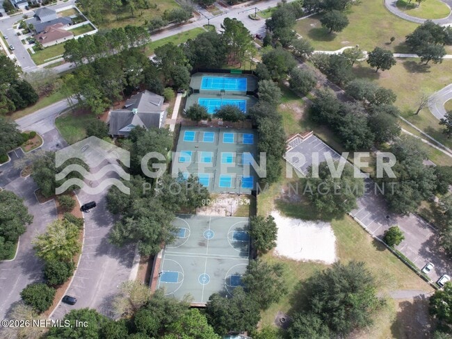 Building Photo - 1462 Scenic Oaks Dr