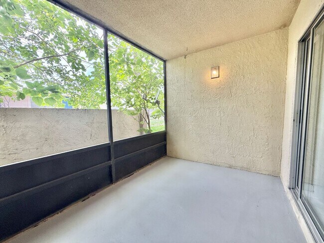 Building Photo - 6104 Curry Ford Rd