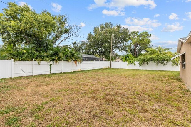 Building Photo - 2700 67th St N