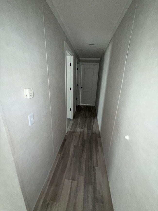 Building Photo - 430 N Crotty Ln