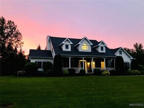 Building Photo - 8350 Manchester Park Dr