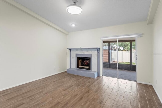 Building Photo - 13046 Leverington St