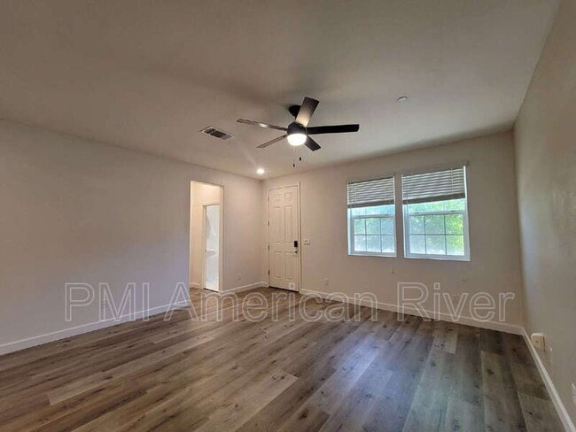 Building Photo - 3805 Amelia Rose Way