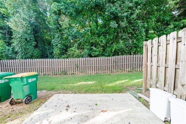Building Photo - 4995 Berkeley Oak Dr