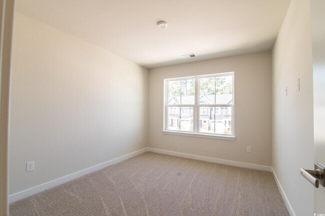 Building Photo - 2382 Elowen Ln