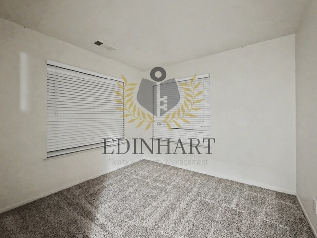 Building Photo - 2282 E Decatur Ave