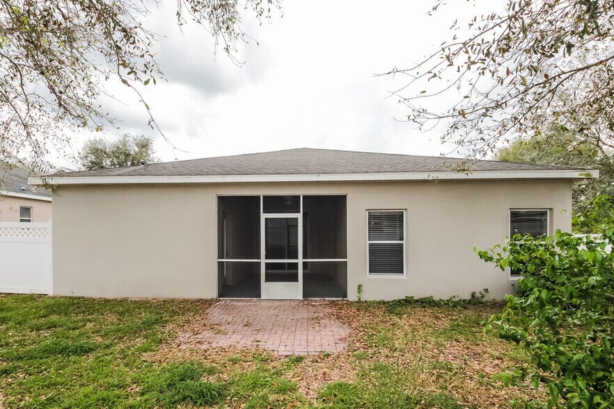 Building Photo - 5516 Cape Hatteras Dr