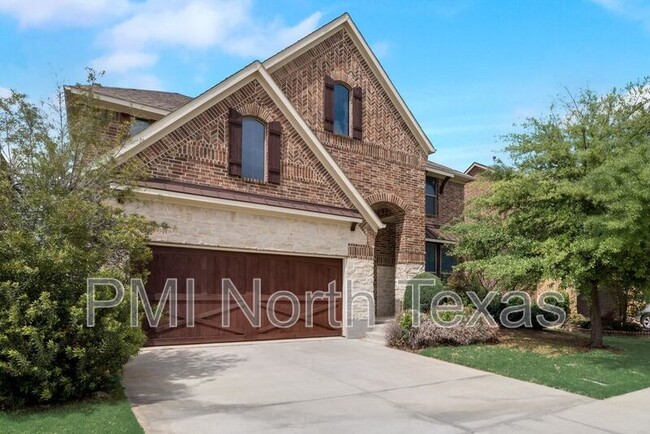 Building Photo - 415 San Marcos Dr