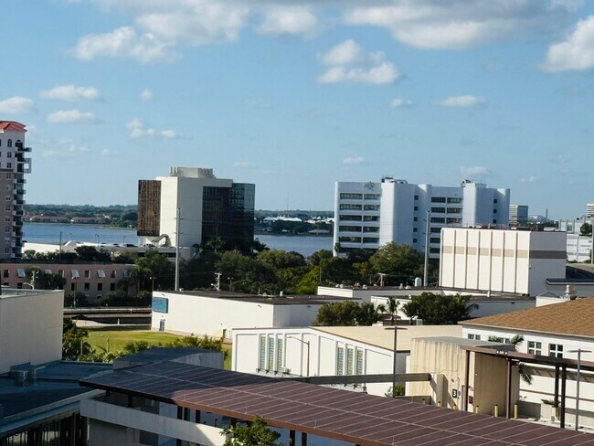 Building Photo - 651 Okeechobee Blvd