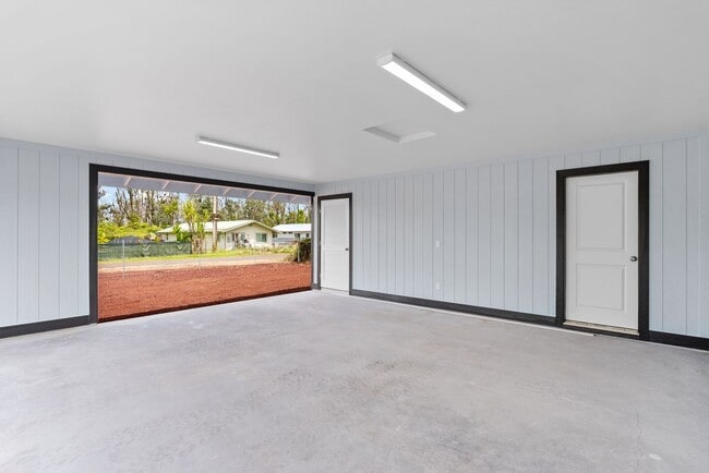 Building Photo - 16-2154 Coral Dr. Pahoa, HI 96778