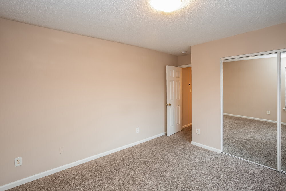 Building Photo - 10520 Pickerel Ln