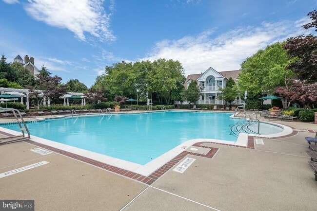 Building Photo - 13740 Piedmont Vista Dr