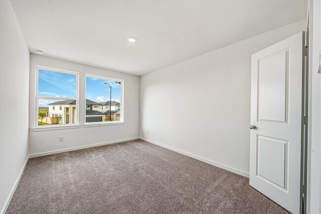 Building Photo - 22135 Rangemore Dr