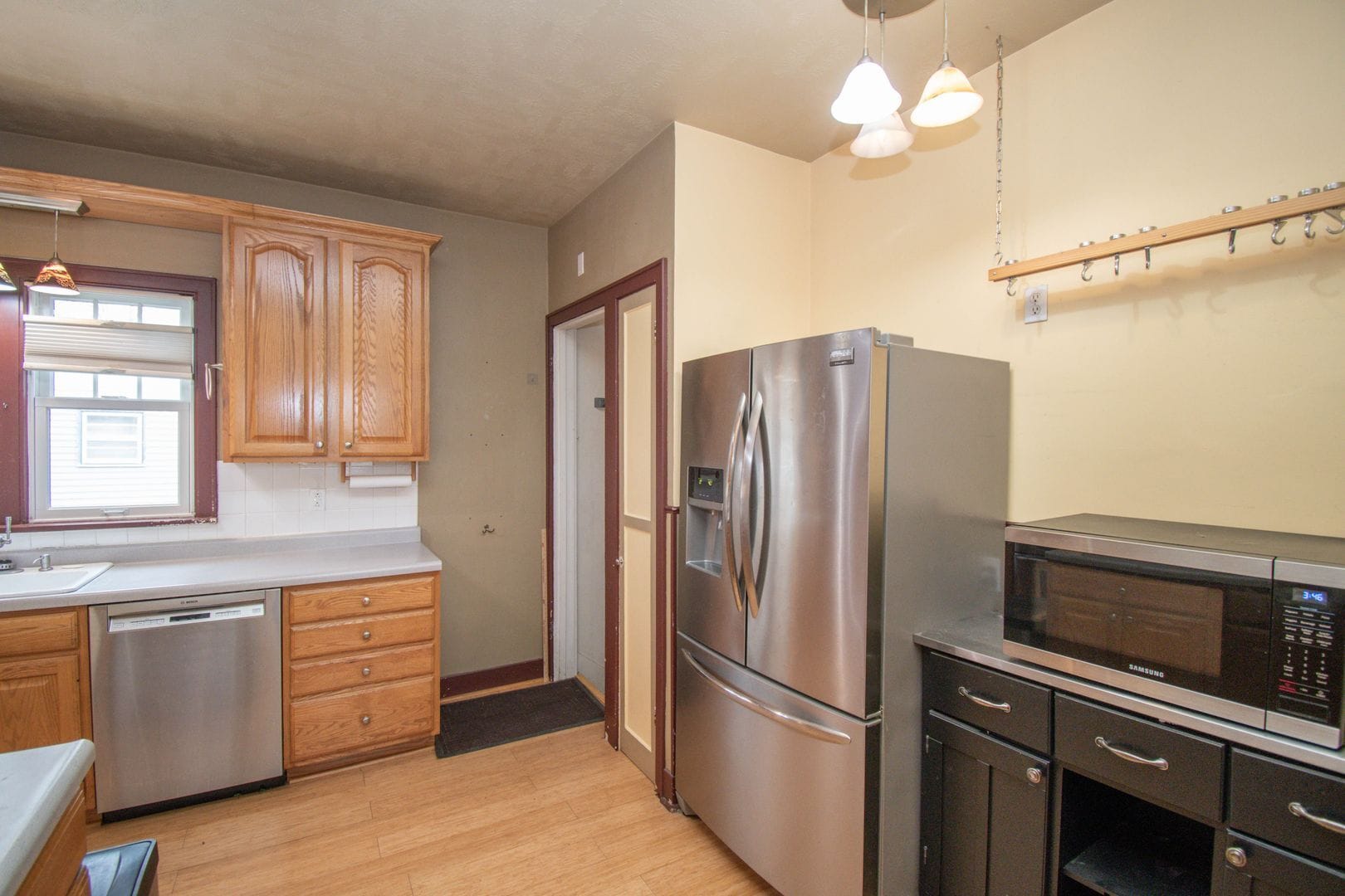 Building Photo - 2116 S Euclid Ave