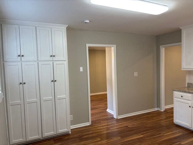 Building Photo - Great Home!