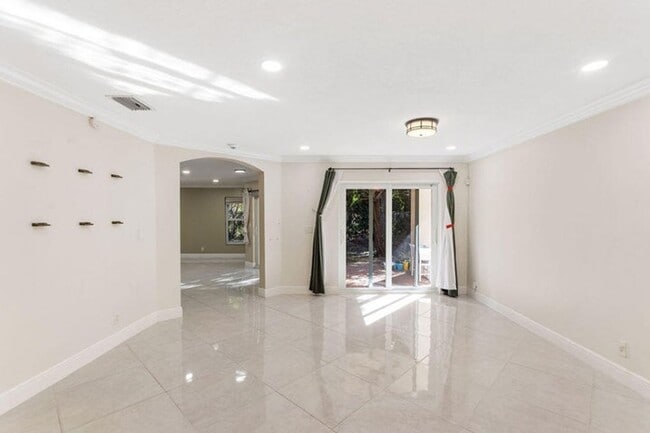 Building Photo - 6384 Adriatic Way