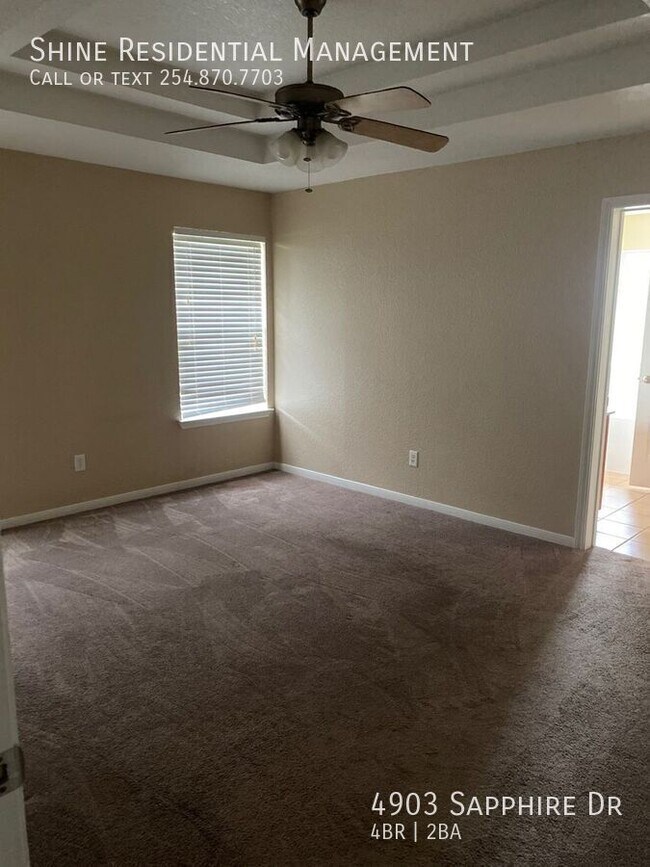 Building Photo - 4903 Sapphire Dr