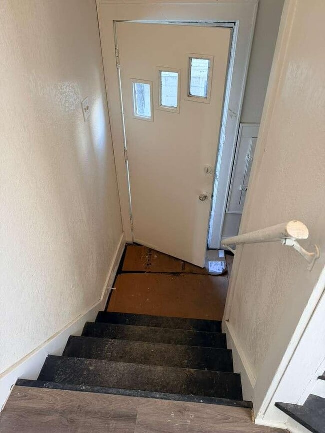 Building Photo - 2213 N 57th St