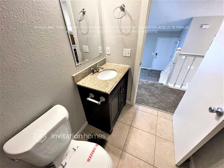 Building Photo - 4534 S Quintero St