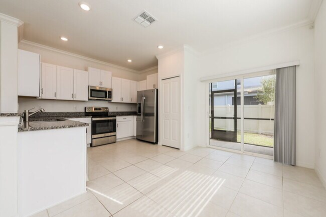 Building Photo - 2162 Azure Vw Wy