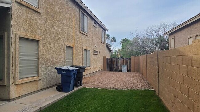 Building Photo - 5-bedroom in the heart of Gilbert