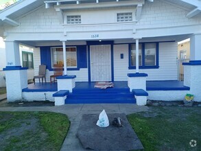 Building Photo - 1538 W 51st Pl