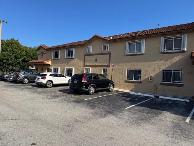 Building Photo - 17358 NW 74th Ave