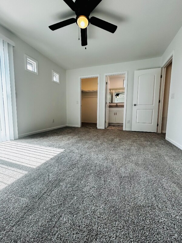 Building Photo - 614 W Arrow Hwy