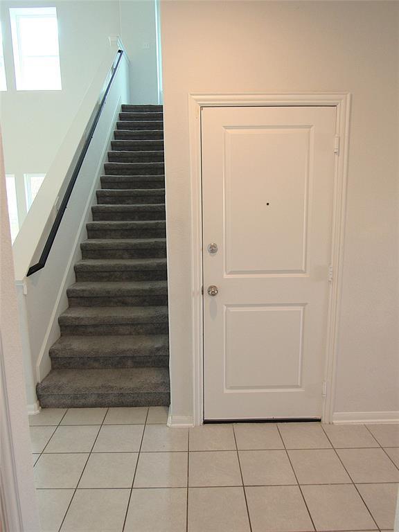 Building Photo - 14302 Beach Pine Trail
