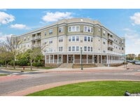 Building Photo - 114200 Hundertmark Rd W