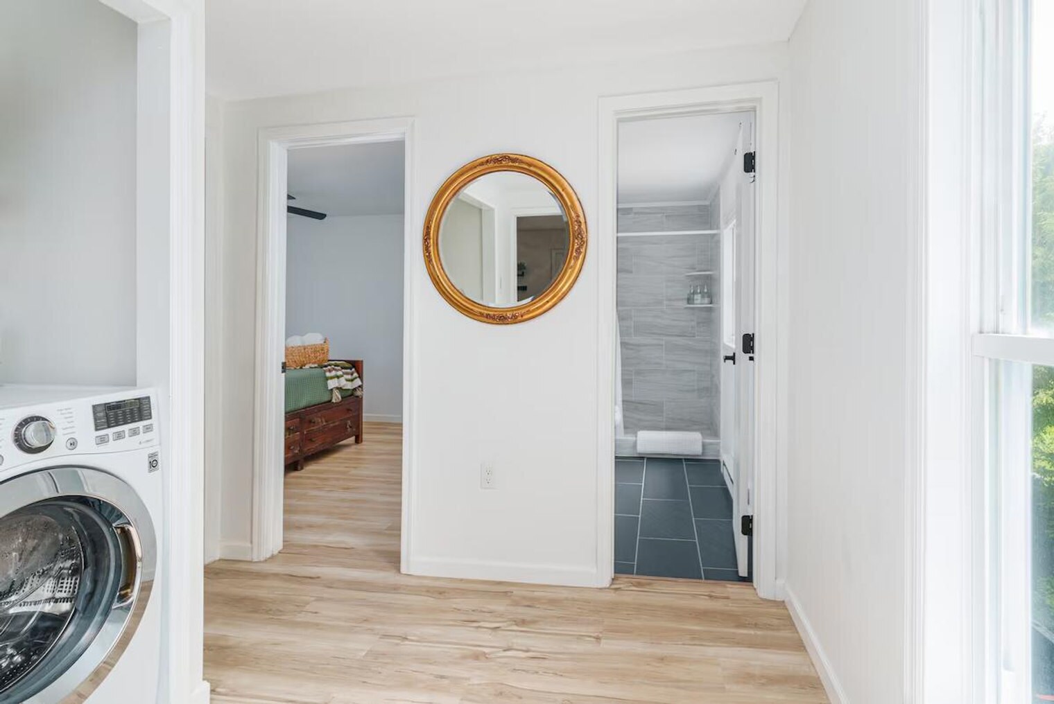 Building Photo - 10904 NY-73 Scenic