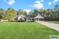 Building Photo - 396 Abbey Dr