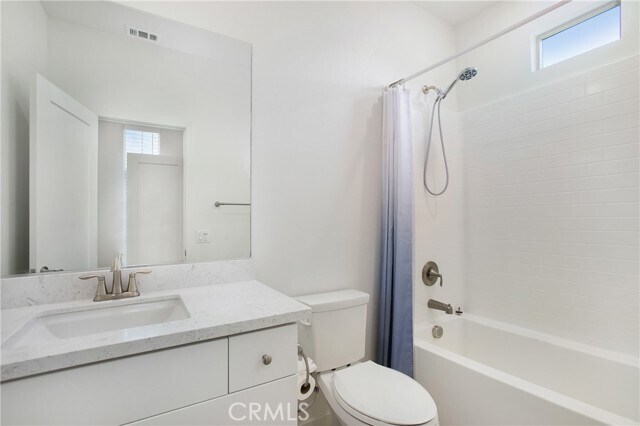Building Photo - 148 Acamar
