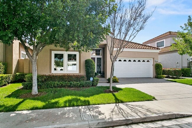 Building Photo - Beautiful and Highly Upgraded Furnished Home in the 55+ Community of Palmia!