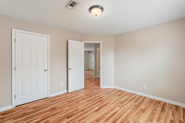Building Photo - 4801 Cannon Ridge Dr