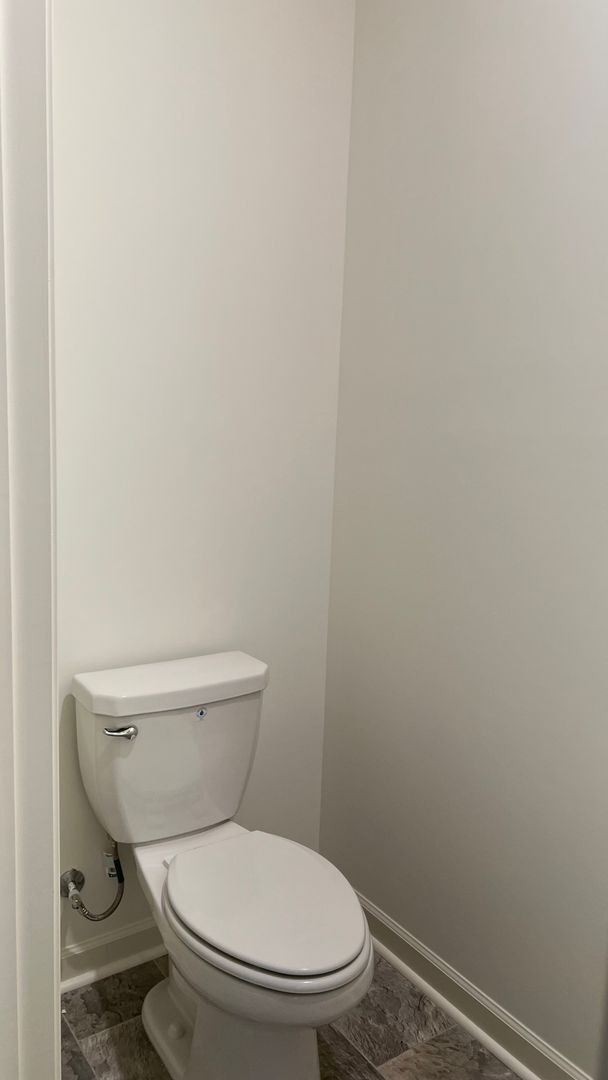 Building Photo - ***Special*** 50% Off the First Month Rent...