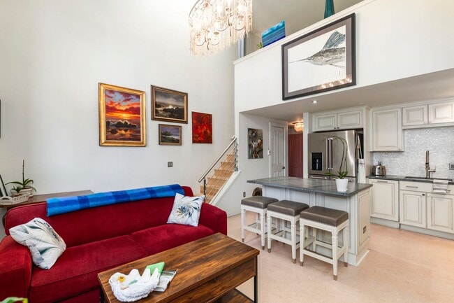 Building Photo - Charming Studio Condo For Rent Downtown Po...