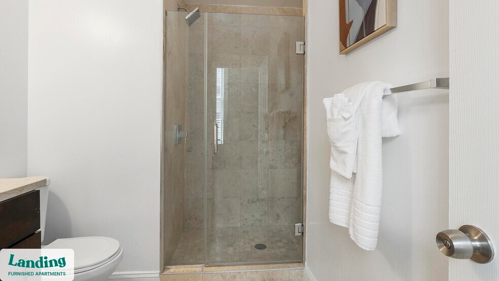 Building Photo - 617 W Lexington St