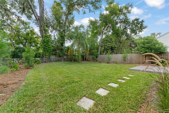 Building Photo - 2110 Gerda Terrace