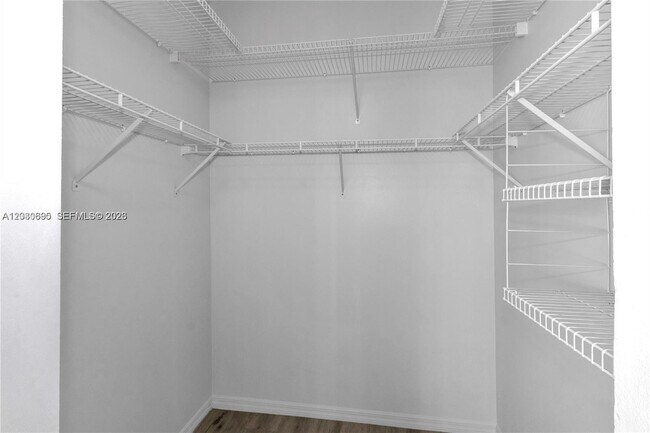 Building Photo - 1393 Barcelona Way