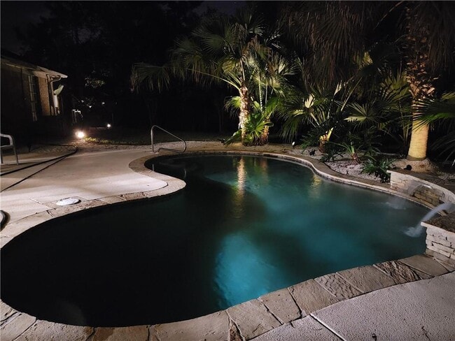 Building Photo - 8860 Dawes Point Dr